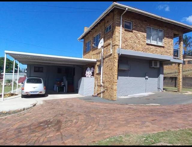 3 BEDROOM HOUSE FOR SALE IN ARENA PARK